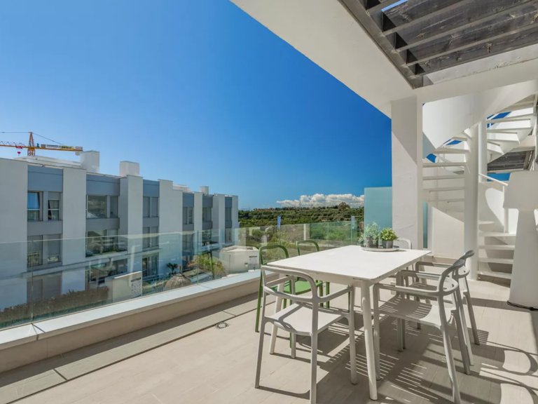 Town House for Sale in Estepona Malaga 5