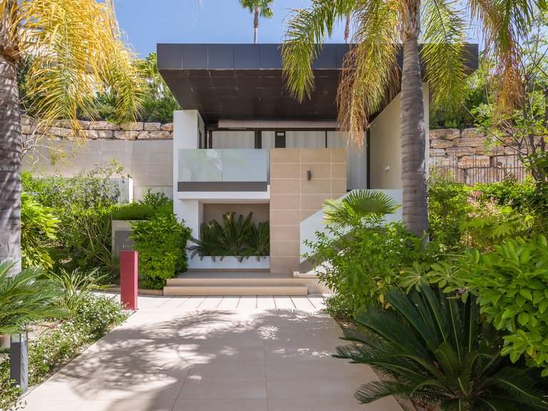 Apartment for Sale in Benahavis Malaga 29