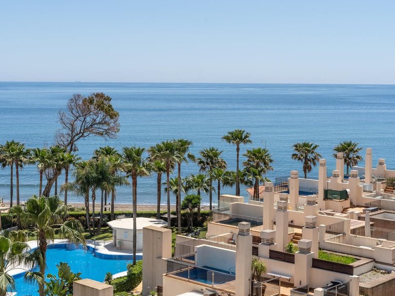 Town House for Sale in Estepona Malaga 7
