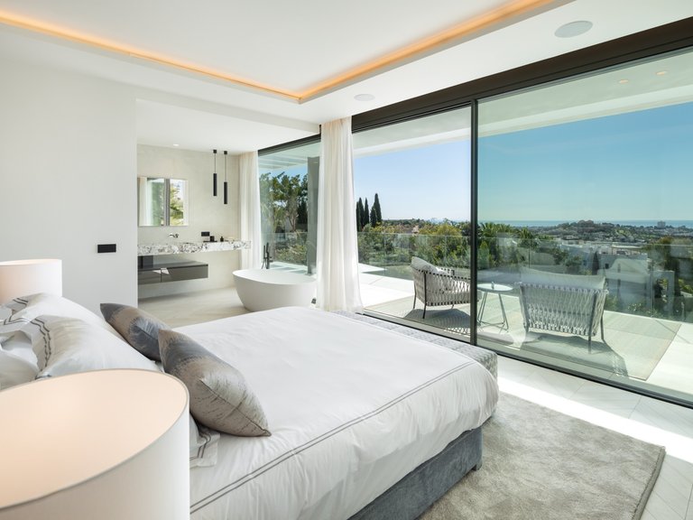 Villa for Sale in Benahavis Malaga 12