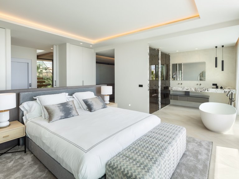 Villa for Sale in Benahavis Malaga 13