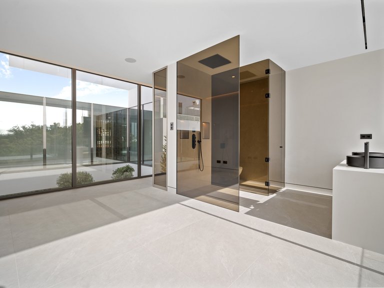 Villa for Sale in Marbella Golden Mile Malaga 22