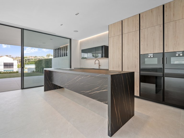 Villa for Sale in Marbella Golden Mile Malaga 7