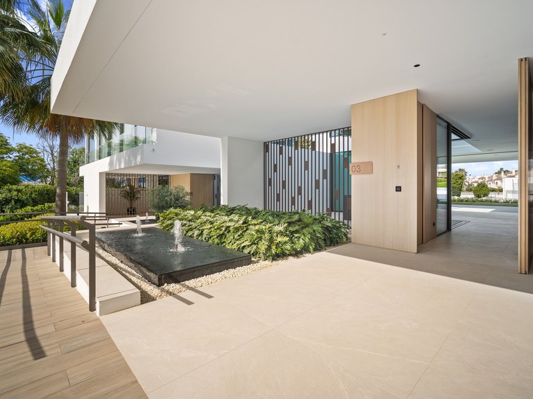 Villa for Sale in Marbella Golden Mile Malaga 2