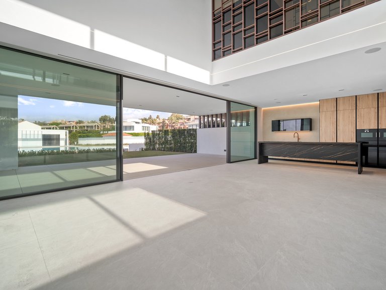 Villa for Sale in Marbella Golden Mile Malaga 13