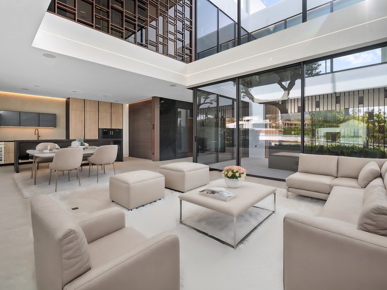 Villa for Sale in Marbella Golden Mile Malaga 1