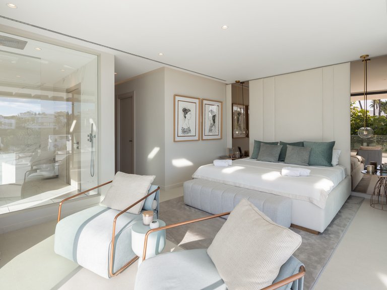 Villa for Sale in Nueva Andalucia Malaga 12