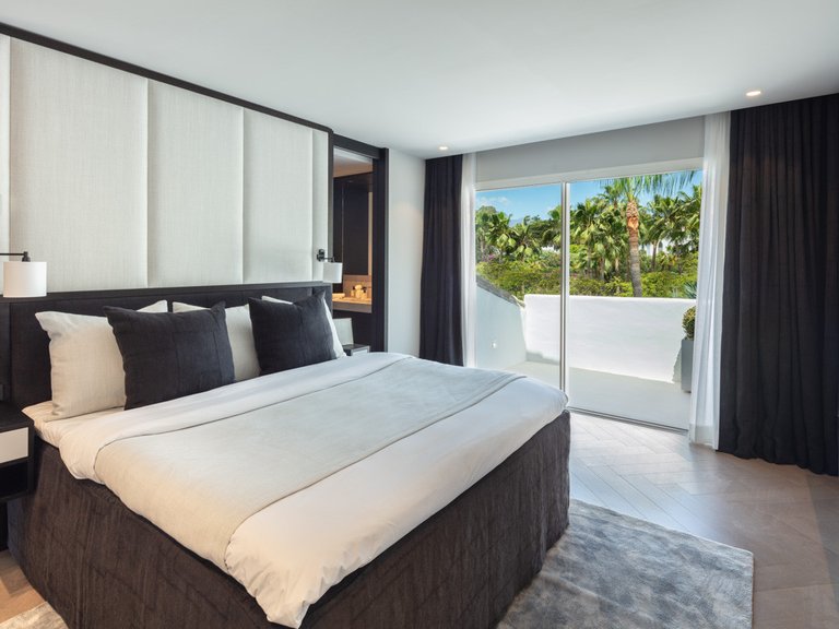 Town House for Sale in Marbella Golden Mile Malaga 15