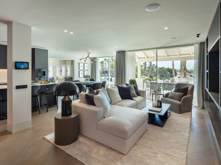 Town House for Sale in Marbella Golden Mile Malaga 2