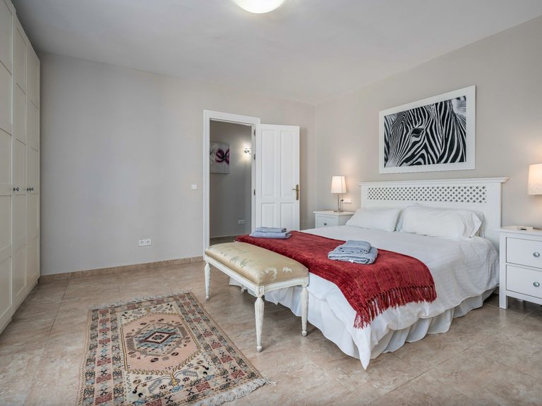 Villa for Sale in Estepona Malaga 13