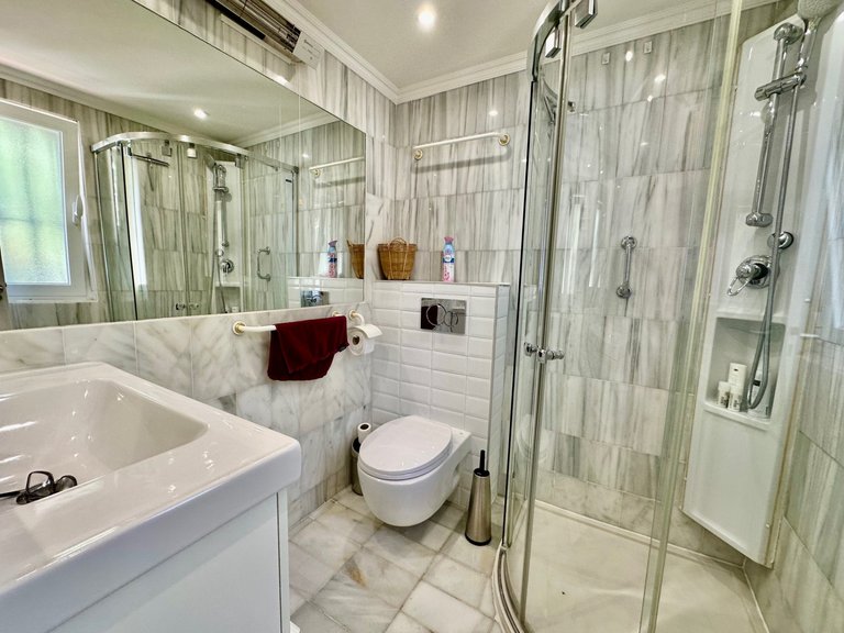 Apartment for Sale in Benahavis Malaga 13