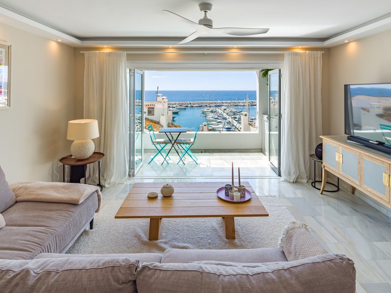Apartment for Sale in Marbella - Puerto Banus Malaga 1