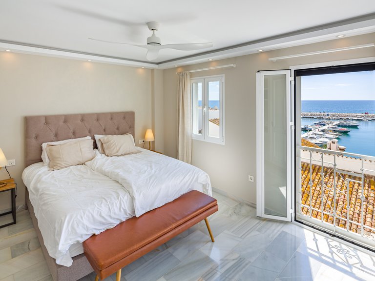 Apartment for Sale in Marbella - Puerto Banus Malaga 6