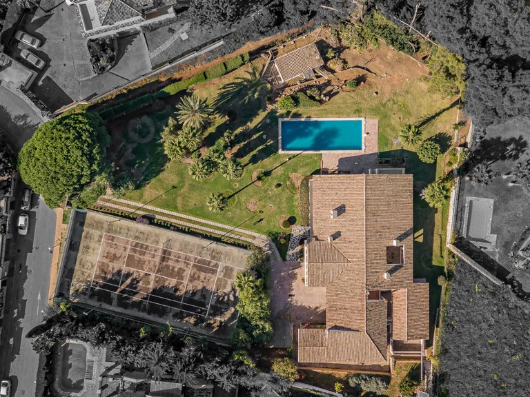 Villa for Sale in Marbella Malaga 3