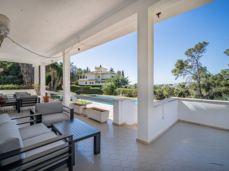 Villa for Sale in Marbella Malaga 4