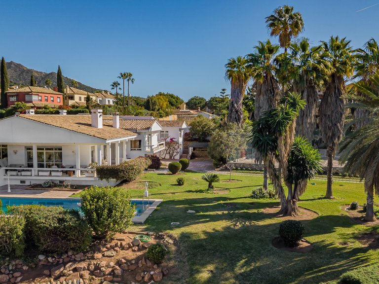 Villa for Sale in Marbella Malaga 17