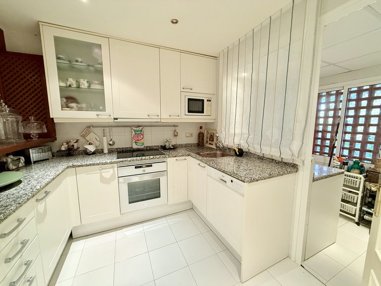 Apartment for Sale in Estepona Malaga 5