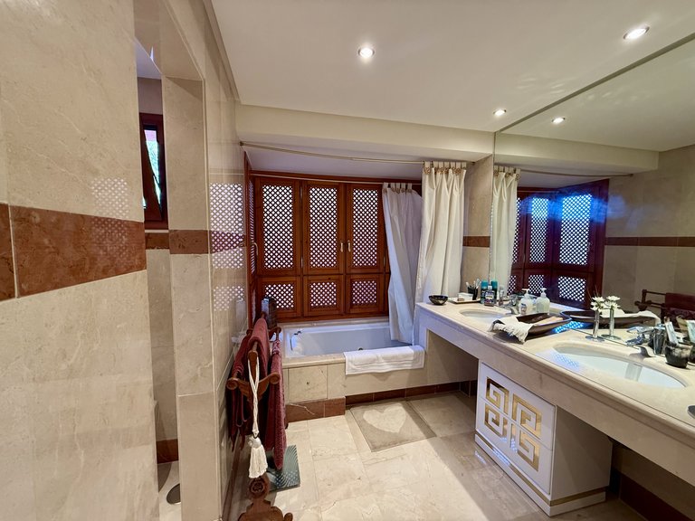 Apartment for Sale in Estepona Malaga 12