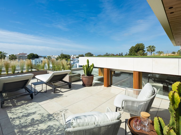 Villa for Sale in Nueva Andalucia Malaga 9