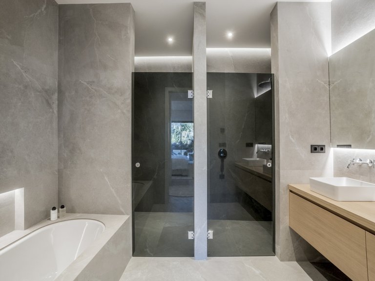 Apartment for Sale in Marbella Golden Mile Malaga 11