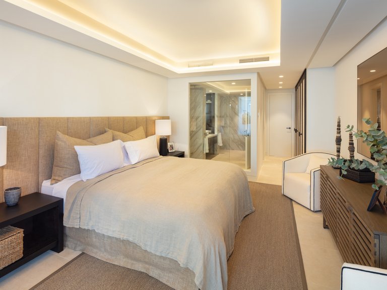 Apartment for Sale in Marbella Golden Mile Malaga 17