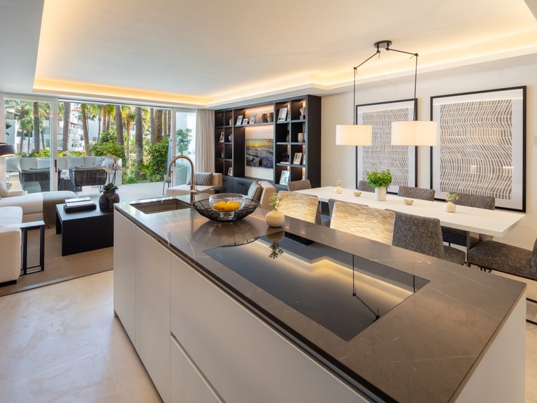 Apartment for Sale in Marbella Golden Mile Malaga 9