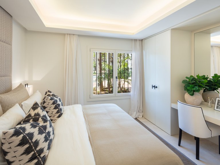 Apartment for Sale in Marbella Golden Mile Malaga 20
