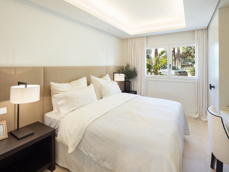 Apartment for Sale in Marbella Golden Mile Malaga 7