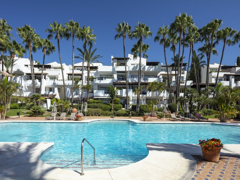 Apartment for Sale in Marbella Golden Mile Malaga 13
