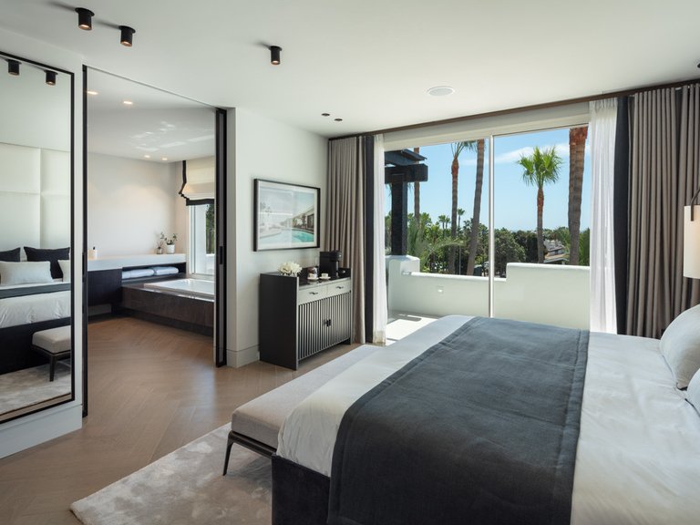 Town House for Sale in Marbella Golden Mile Malaga 2