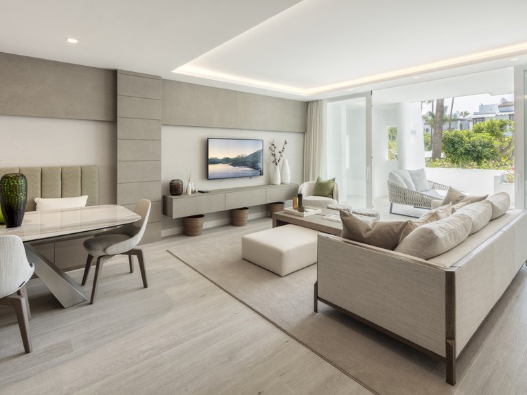 Apartment for Sale in Marbella Golden Mile Malaga 1