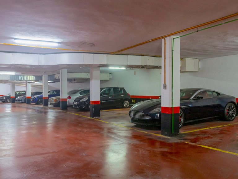 Apartment for Sale in Marbella Golden Mile Malaga 26