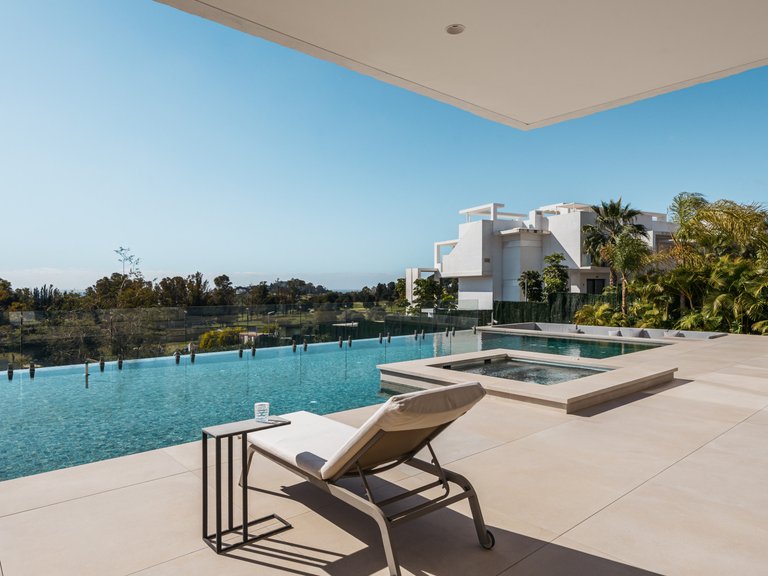 Villa for Sale in Benahavis Malaga 2
