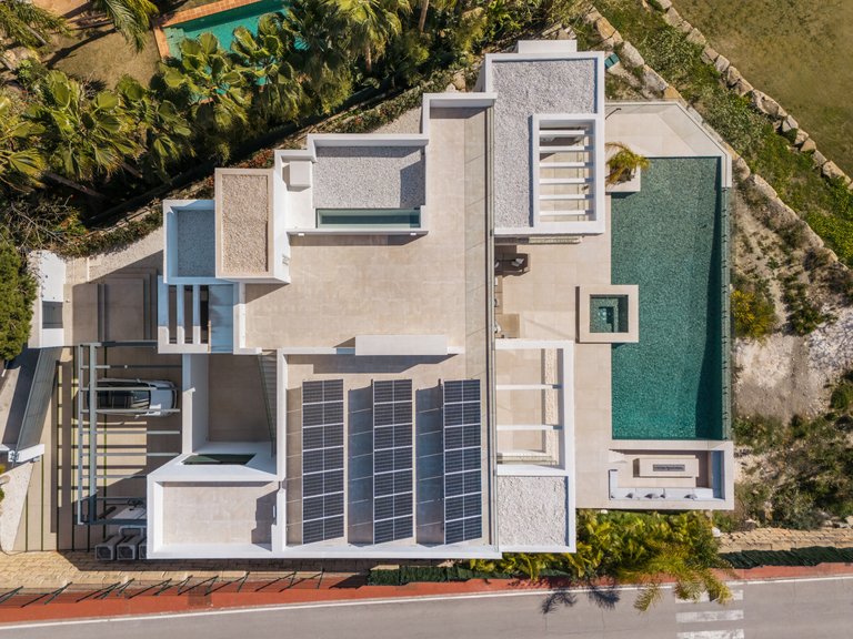 Villa for Sale in Benahavis Malaga 11