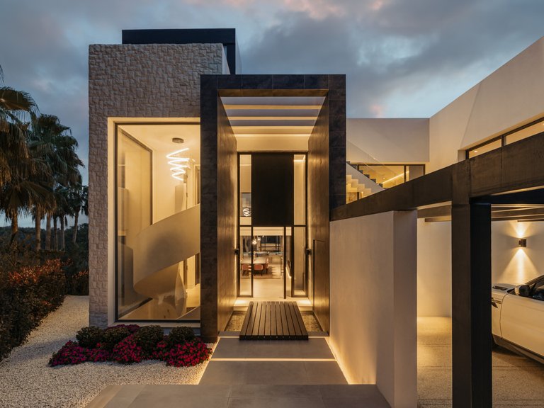 Villa for Sale in Benahavis Malaga 18