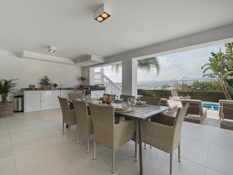 Villa for Sale in Nueva Andalucia Malaga 14