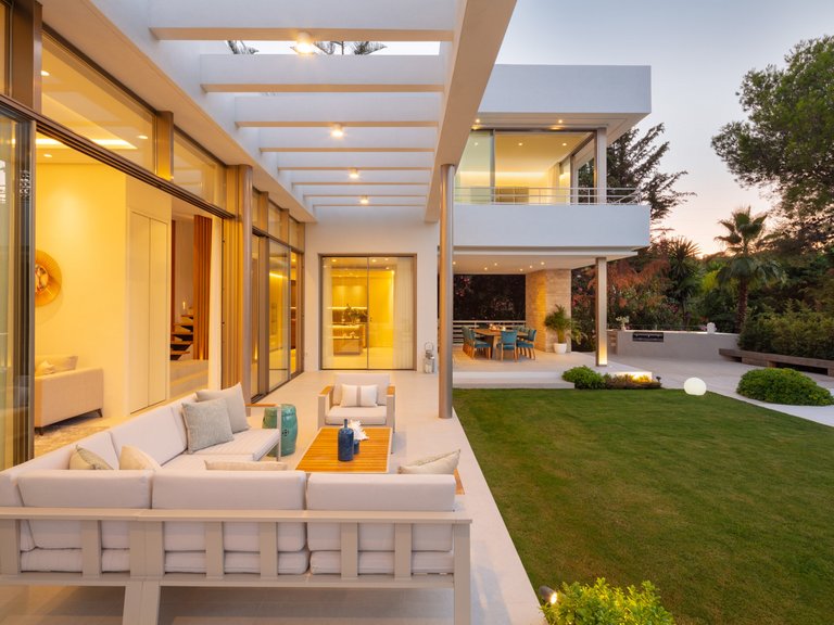 Villa for Rent in Nueva Andalucia Malaga 27