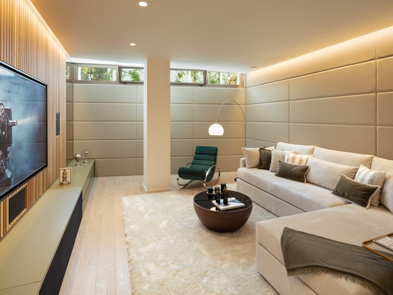 Villa for Rent in Nueva Andalucia Malaga 26