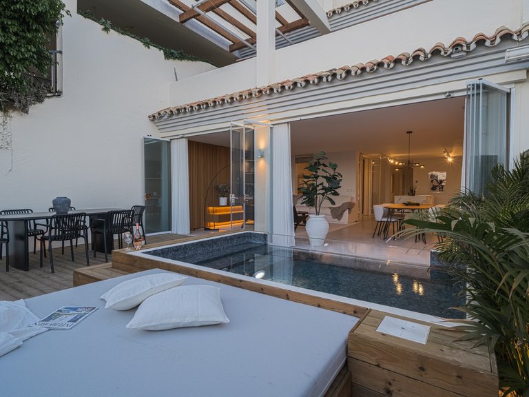 Apartment for Sale in Nueva Andalucia Malaga 2