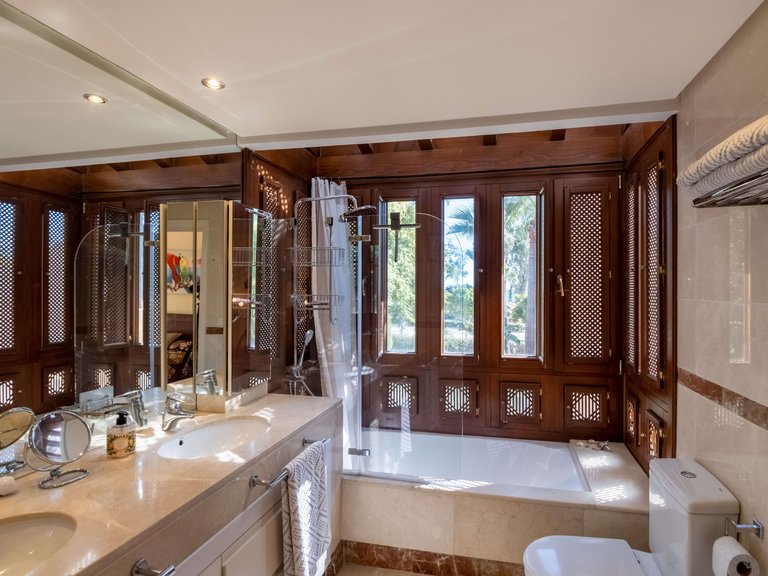 Apartment for Sale in San Pedro De Alcantara Malaga 6