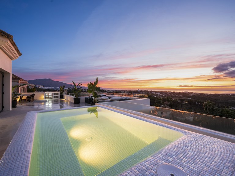 Villa for Sale in Benahavis Malaga 13