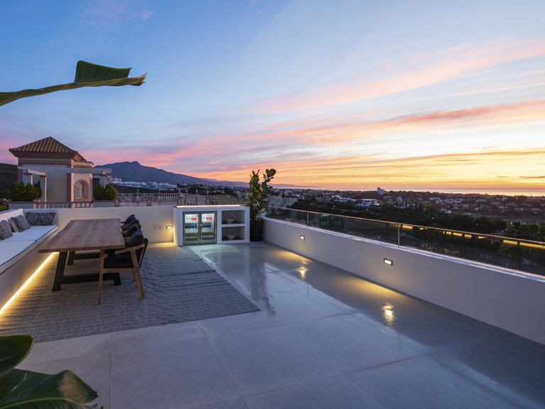 Villa for Sale in Benahavis Malaga 16