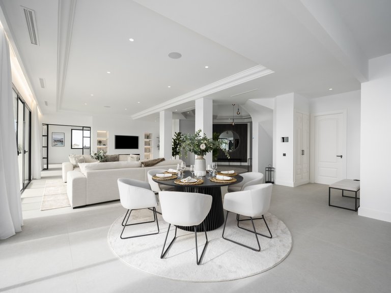 Villa for Sale in Benahavis Malaga 47