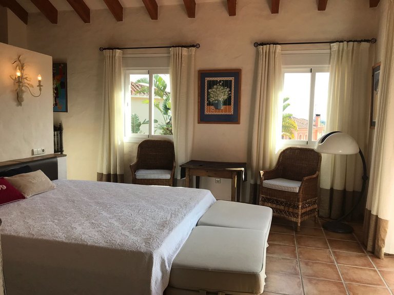 Villa for Rent in Estepona Malaga 5