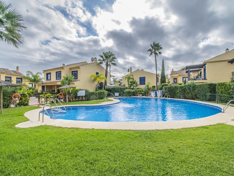 Town House for Sale in Nueva Andalucia Malaga 1