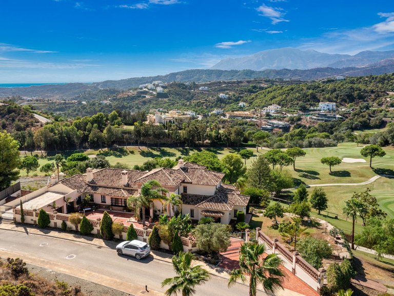 Villa for Sale in Benahavis Malaga 22