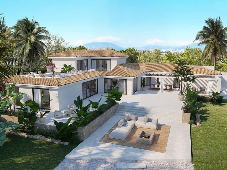 Villa for Sale in San Pedro De Alcantara Malaga 1