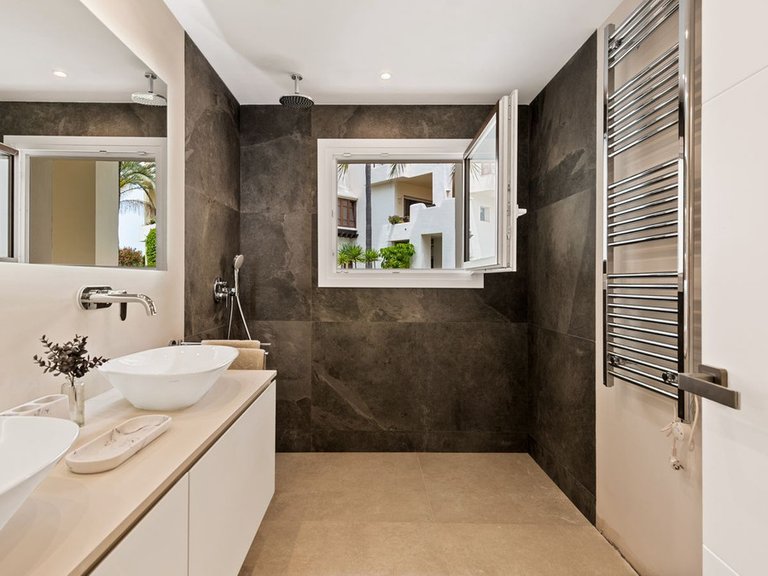 Apartment for Sale in Estepona Malaga 17