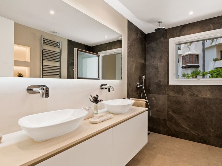 Apartment for Sale in Estepona Malaga 18