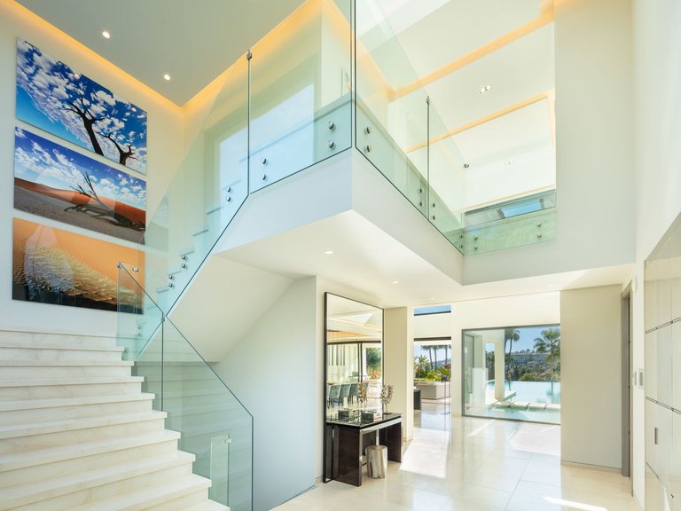 Villa for Sale in Nueva Andalucia Malaga 11